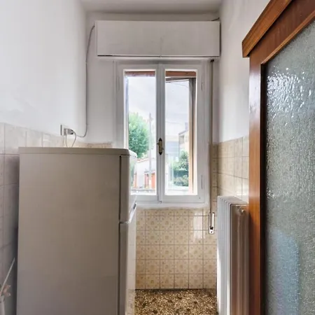 Cozy In With Free Parking Венеция